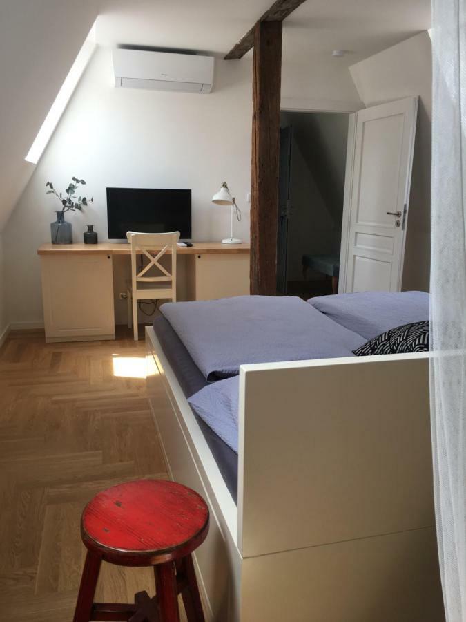 Penzion Masarykova 37 Hluboka Nad Vltavou Bagian luar foto